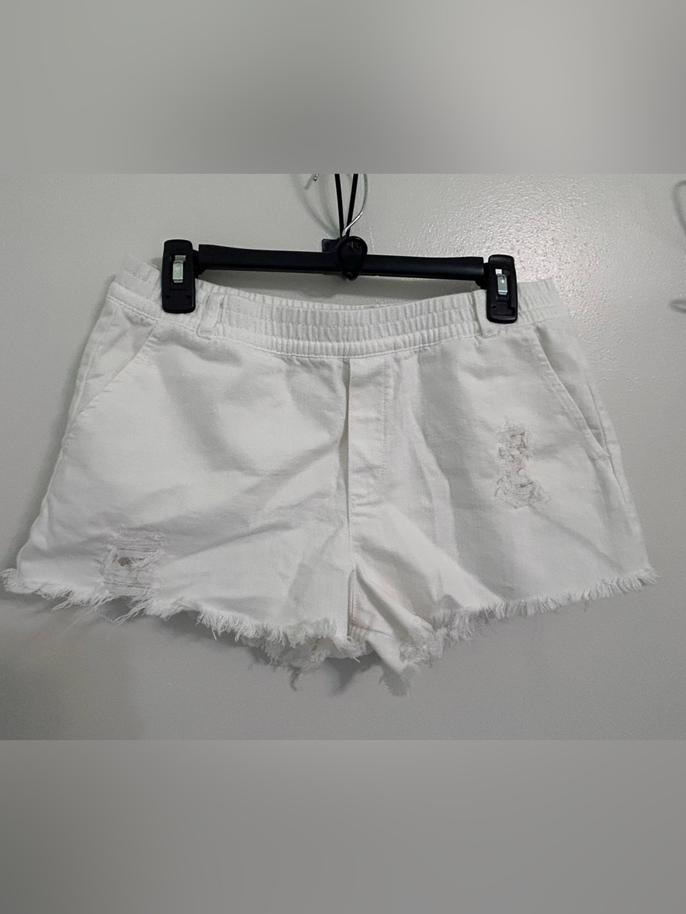 aerie White Distressed Frayed Hem Jean Shorts